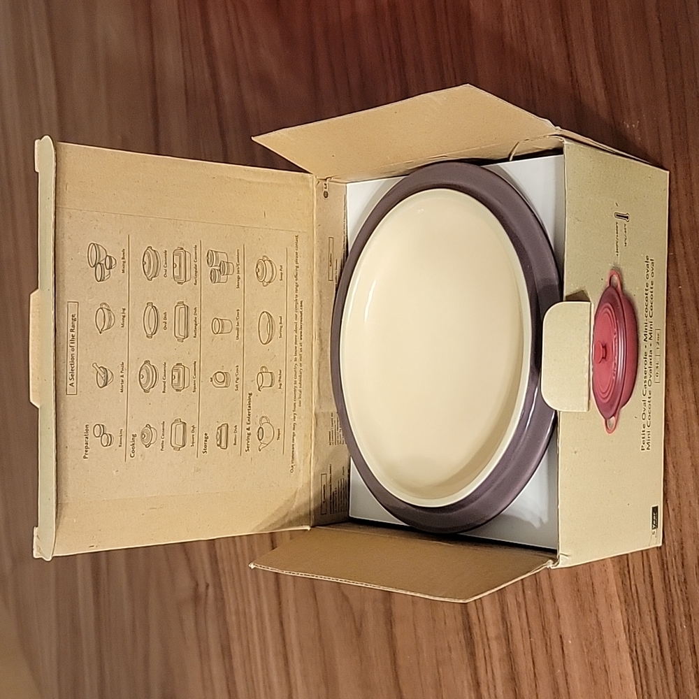 Le Creuset Cassis Mini Oval Cocotte - Picture 11 of 16